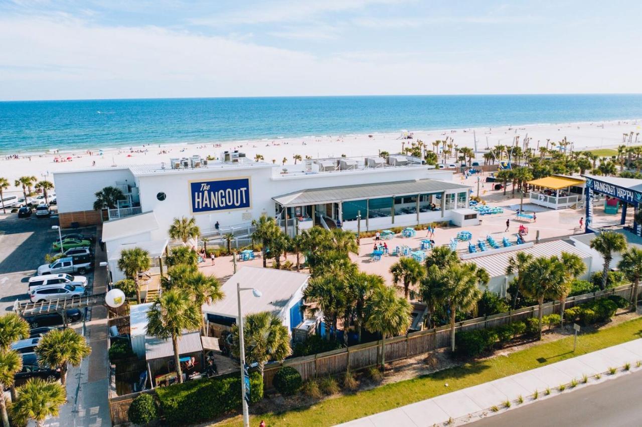 Budget Friendly Condo Perfect For A Romantic Getaway Within Walking Distance To The Beach! ガルフ・ショアーズ エクステリア 写真